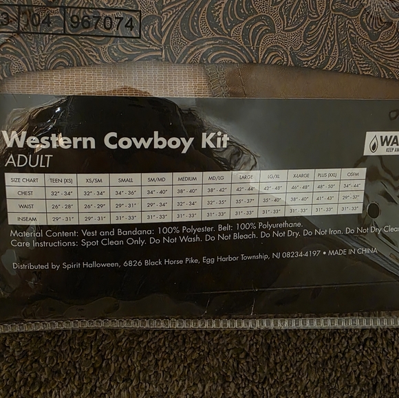 Adult XXL Western Cowboy Costume - Picture 10 of 12